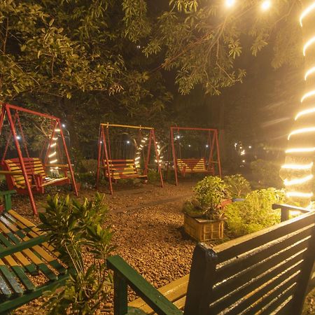 Wow Stayz2 Misty Meadows Pachmarhi ภายนอก รูปภาพ