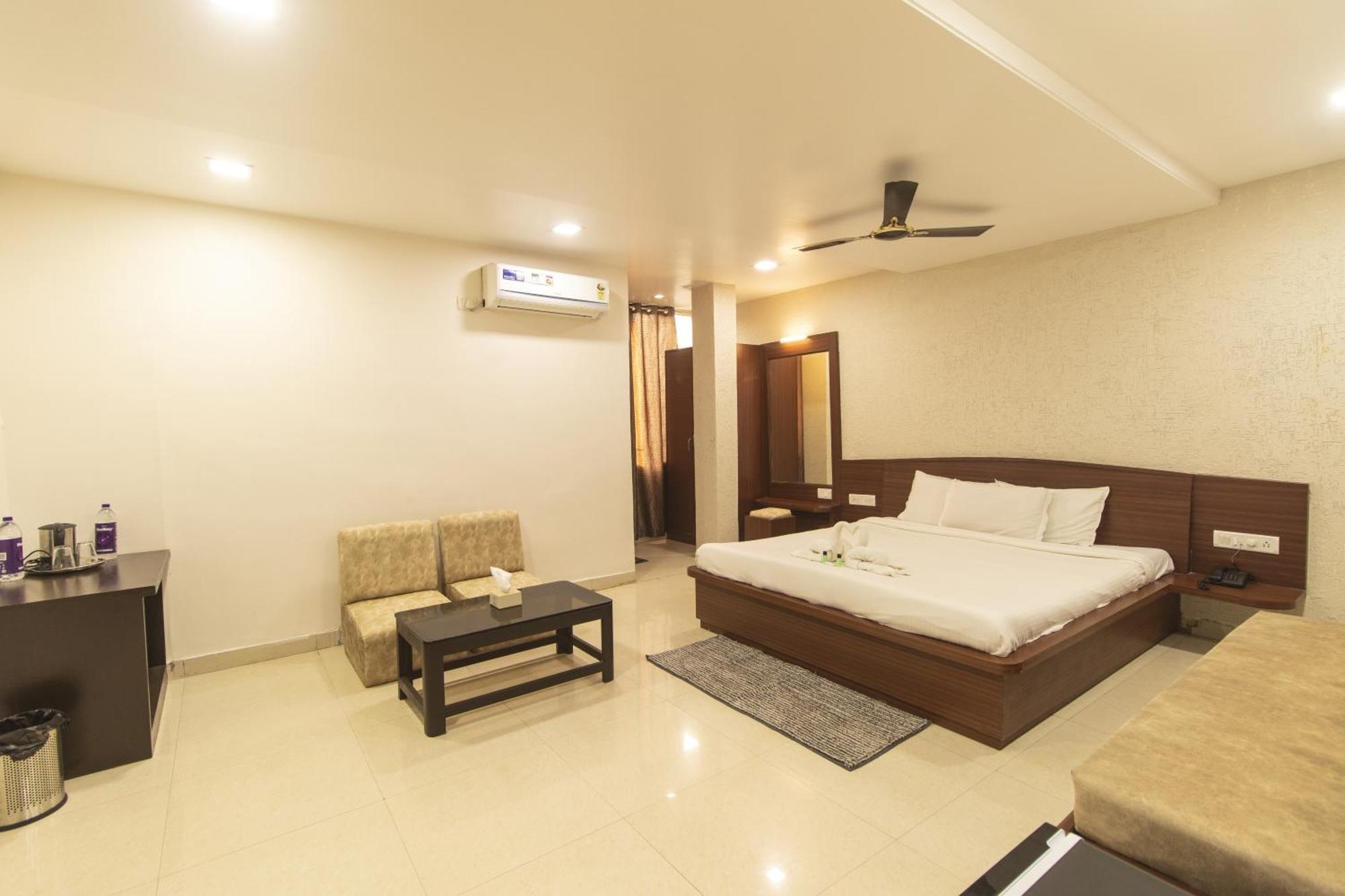 Wow Stayz2 Misty Meadows Pachmarhi ภายนอก รูปภาพ